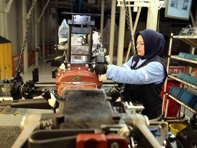 Kadınlar otomotiv sektöründe