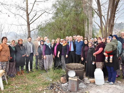 Eğitim ve Yayım Dairesi Başkanı Antalya’da çiftçilerle buluştu