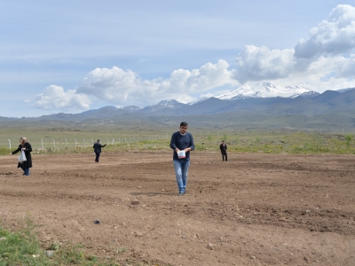 Kayseri’de kenevir ekimi yapıldı