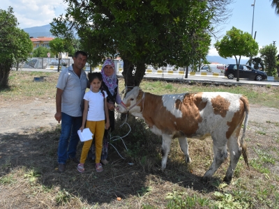 Genç çiftçilerin yüzü güldü