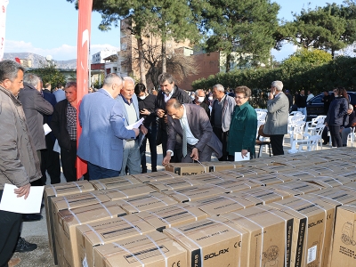 Adanalı üreticilere makine desteği