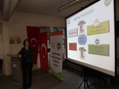 Çanakkale’de organik gübre dağıtıldı