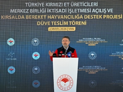 Bakan Yumaklı, Van'da törene katıldı