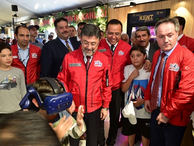 Bakan YumaklI: TEKNOFEST gurur kaynağımız