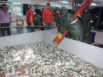 Balıkçılar sezonu ‘vira bismillah’ diyerek açtı