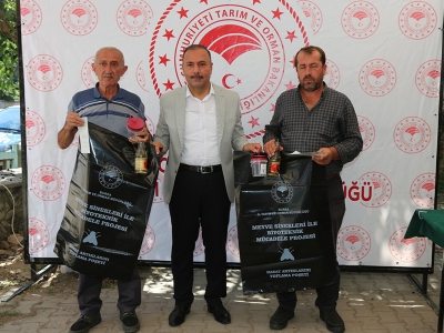 Biyoteknik mücadeleye tuzak desteği