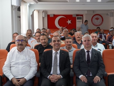 Çankırı Valisi muhtarlarla buluştu