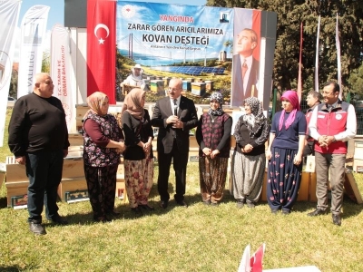 Arıcılar sezonu kovan desteğiyle açtı