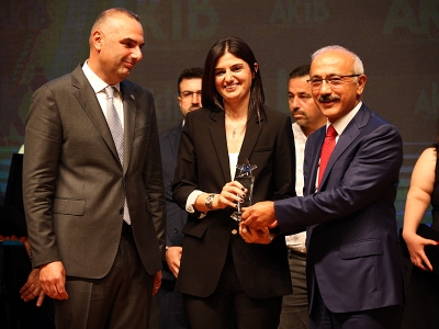 İhracatçılar ödüllendirildi