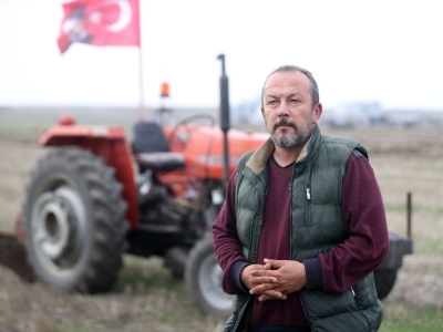 Cumhuriyet’i tarlalarına işlediler