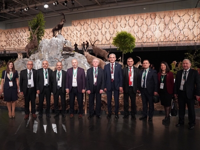 Dünya Avcılık ve Doğa Fuarı'nda Türkiye'nin standına yoğun ilgi