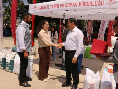 Depremzede çiftçilere tohum desteği
