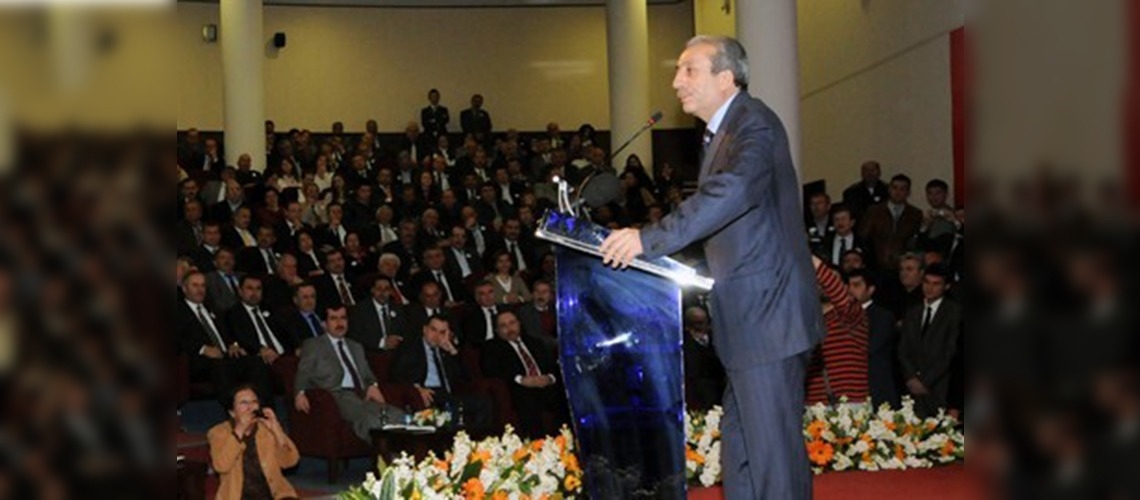 Bakan Ekerden bal açıklaması