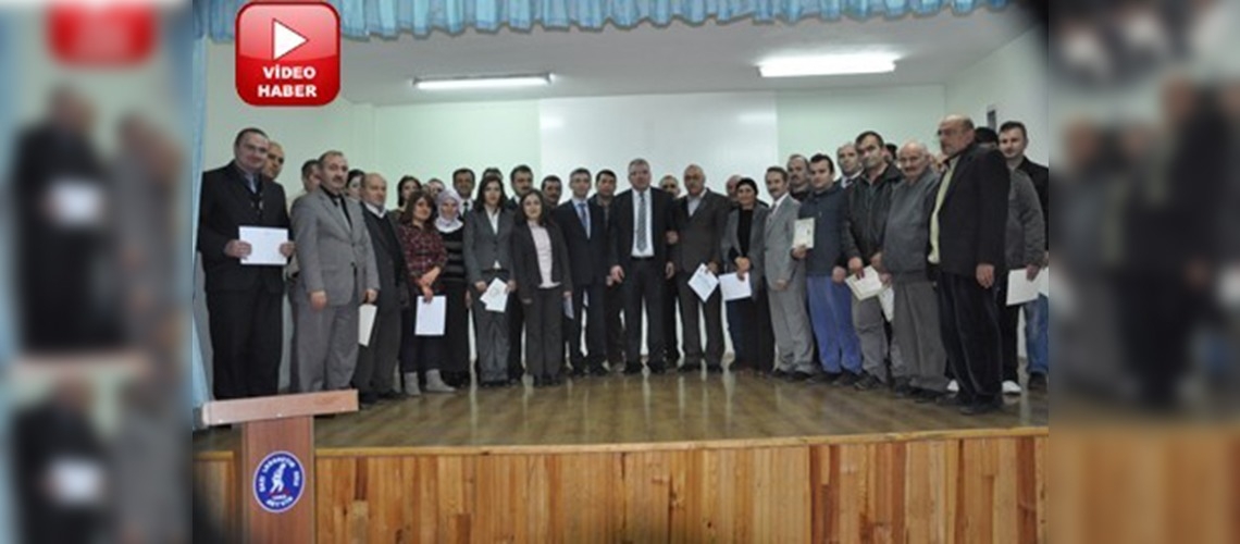 Artvinli üreticilere arıcılık sertifikası verildi