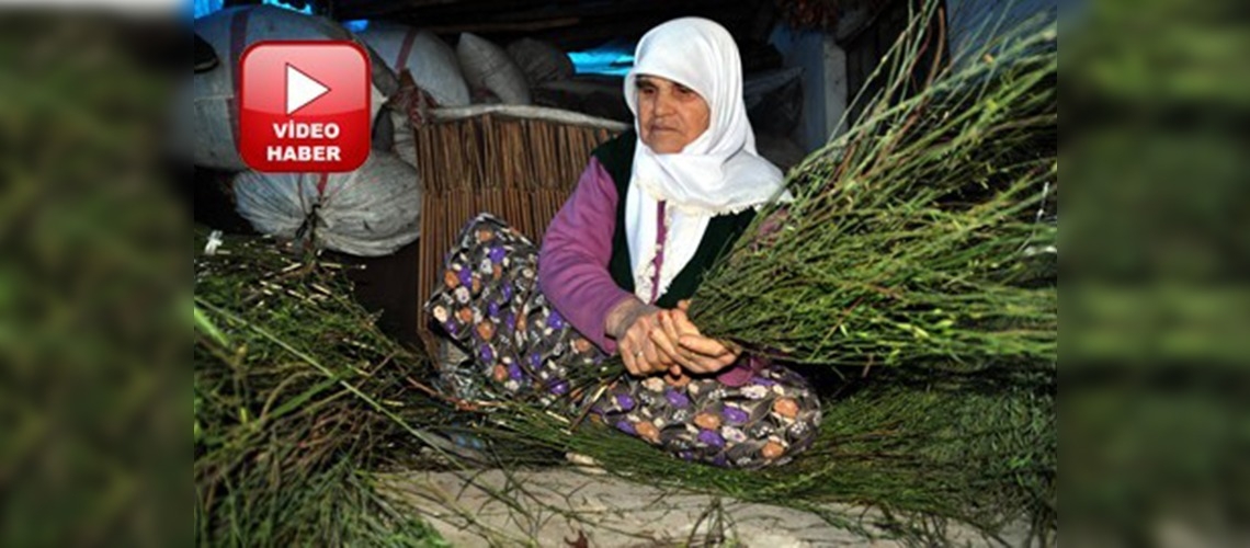 50 yıldır çalı süpürge yapıyor