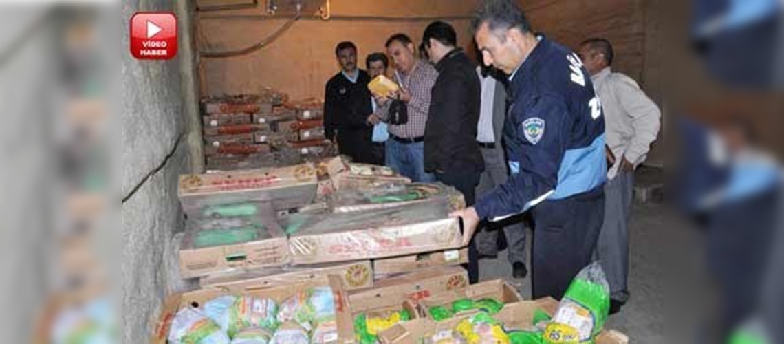 Diyarbakırda bozuk tavuk etleri imha edildi