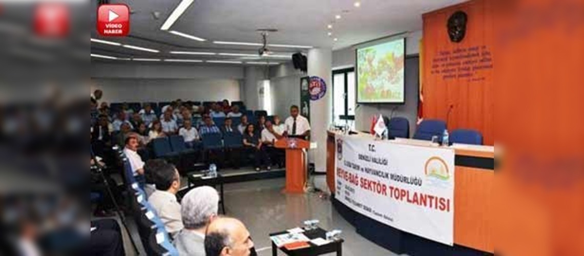 Denizlide Meyve-Bağ toplantısı 