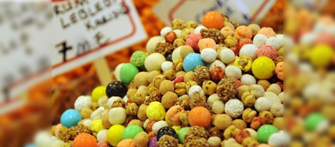 Sokakları leblebi kokan şehir