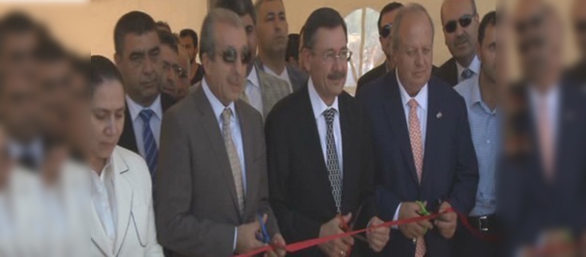 Hayalindeki Traktörü Bakan Eker Hediye Etti