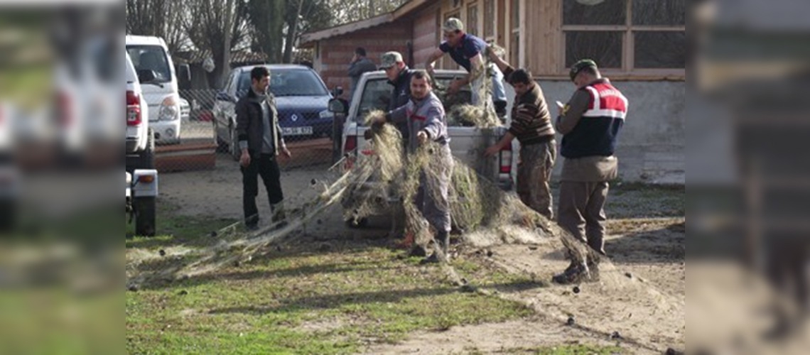 Ekipler kaçak avcılara göz açtırmıyor
