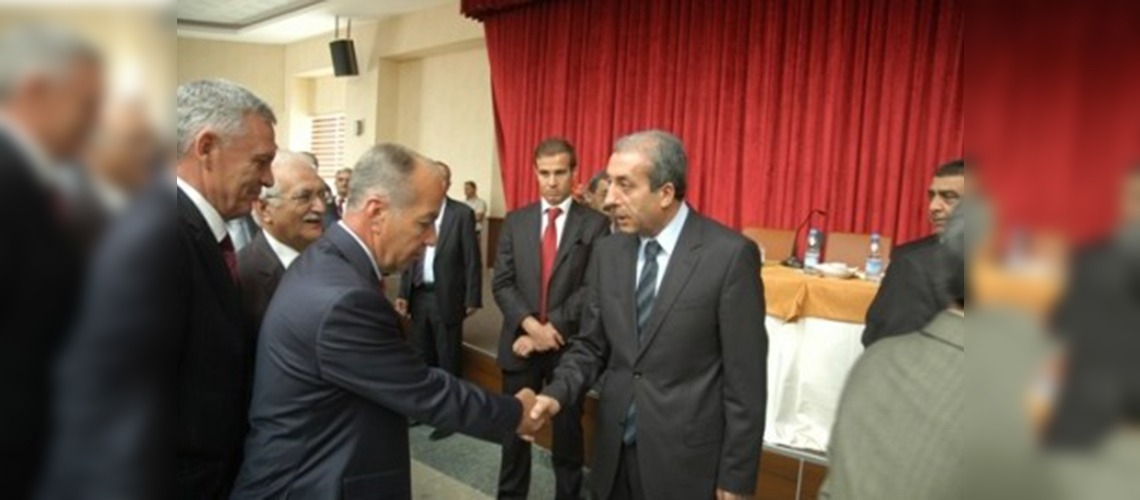 Bakan Eker personeliyle bayramlaştı