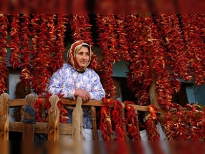 Tarımda Kadın Eli Belgesel Oluyor