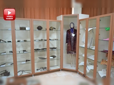 Tarihi tarım aletleri ve giysiler müzede sergileniyor