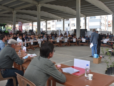 Afyonkarahisar'da çiftçiler yarıştı