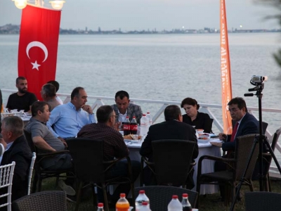 Çanakkaleli üreticiler iftarda buluştu