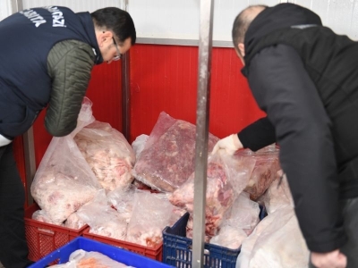 Sağlıksız gıdalar imha edildi