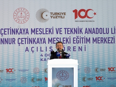 Bakan Yumaklı Kastamonu’da okul açılışına katıldı