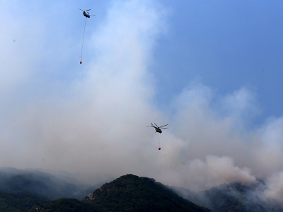 Kazdağları'nda çıkan orman yangınına müdahale ediliyor