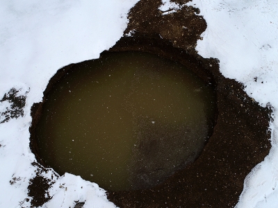 Yağışlar obruk oluşumunu hızlandırıyor