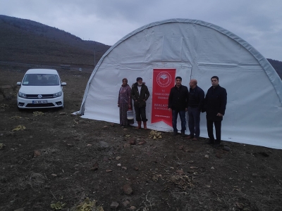 Deprem bölgesindeki vatandaşlarımızın yaraları sarılıyor