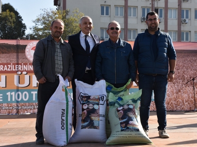 Manisalı üreticilere tohum desteği