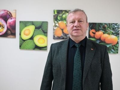 Tropikal meyveler üretime kazandırılıyor