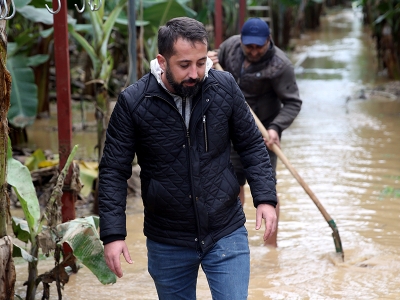 Sağanak yağış hayatı olumsuz etkiledi