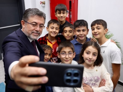 Yumaklı Sivas’ta temel atma törenine katıldı