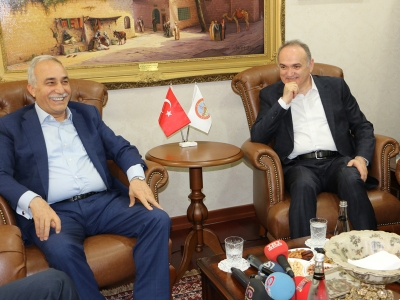 Bakan Fakıbaba Şanlıurfalılar’la buluştu