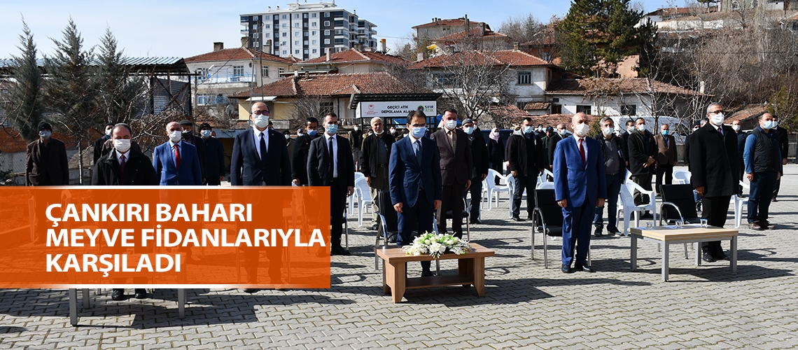 Çankırı baharı meyve fidanlarıyla karşıladı