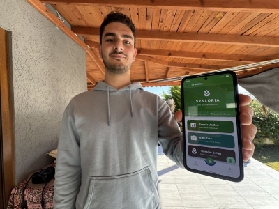 Depremzede öğrenciden yapay zeka ile bitki bakımı