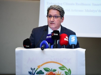 Malatya’da akıllı tarım uygulamaları ele alındı