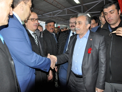 ''Afyonkarahisar önemli bir merkez olma yolunda”