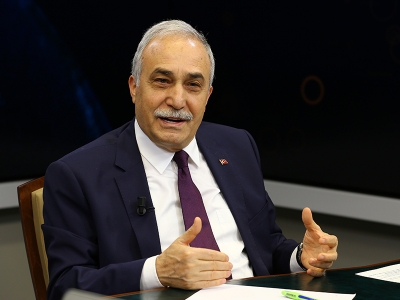 Genç çiftçilere hibe düveler dağıtıldı