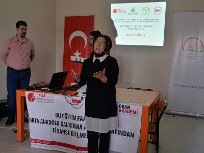 Kayserili sebze üreticileri sertifikalarını aldı