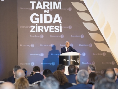 Bakan Fakıbaba Tarım Zirvesi’ne katıldı