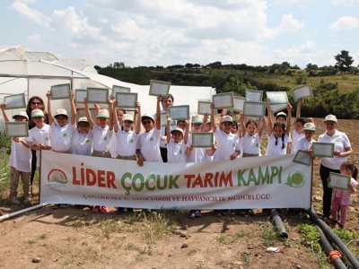 Çanakkale’de lider çocuk tarım kampı