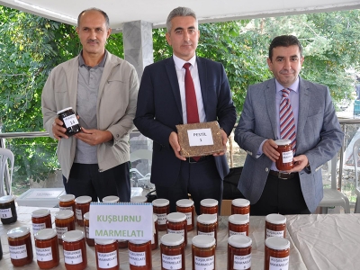 Gümüşhane’nin en güzel dut, pestil ve marmelatları yarıştı