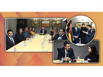 Bakan Pakdemirli liselileri ağırladı