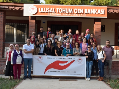 Kadınlar geleceğe tohum taşıdı